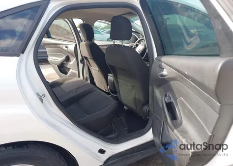 2017 Ford Focus Se z USA, uszkodzony, nr VIN 1FADP3F29HL332610